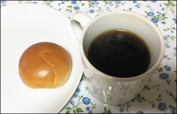 20-oyatu-cream-pan-coffee